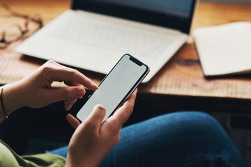 Aufkleber - Hands, smartphone and screen with mockup for project, blog or article in home office. Journalist, cellphone and social media for remote work, planning or research for copywriting freelance career