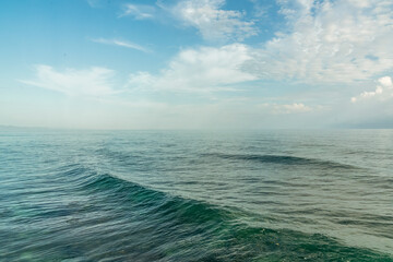 Wall Mural - sea waves and blue sky