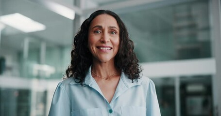 Canvas Print - Face, smile and business woman in office for job experience, opportunity or integrity at night. Portrait, happy professional and expert worker, employee and compliance officer in Israel on deadline