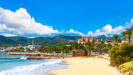 Wall Mural - Panoramic view of Palma de Majorca, Mallorca Balearic Islands, Mediterranean Sea. Spain