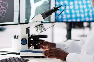 Aufkleber - Research Lab Scientist Using Computer