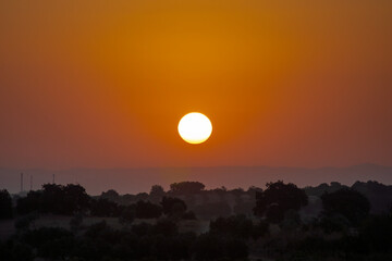 Amanecer en el campo