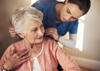 Canvas Print - Nurse, necklace and senior woman with help, assistance and jewelry, healthcare and employee. Old person, pensioner and medical with professional, aesthetic and appointment with happiness or caregiver