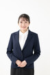 © Peak River - スーツを着た若い女性