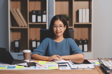 The designer team is designing the uxui system to make the uxui system work well on new phones and support system updates. Website development concept UI UX front end designer