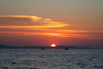 Wall Mural - sunset at the sea