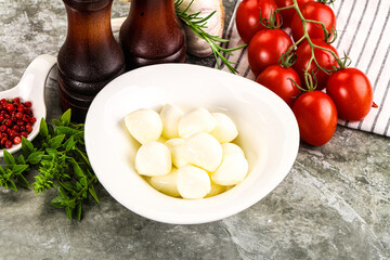 Canvas Print - Small mozzarella mini cheese balls