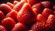 © Yasar - Eine lebendige und frische Sammlung reifer Erdbeeren, perfekt für jedes Sommerprojekt.