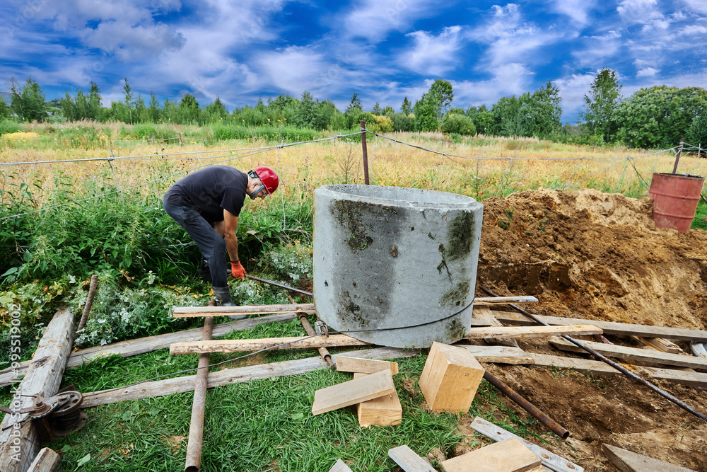 Septic Tank Rigging Rigger uses roller bed system and crowbar as lever to move concrete ...