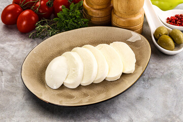 Poster - Organic mozzarella cheese slices in the plate