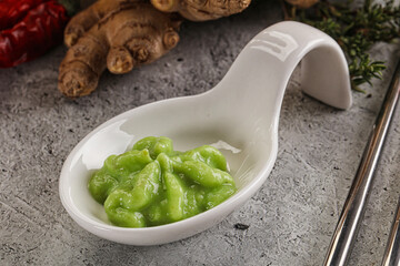 Canvas Print - Green organic asian Wasabi seasoning