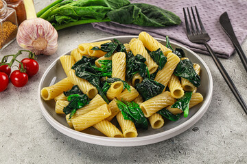 Poster - Italian cuisine - tortiglioni with spinach