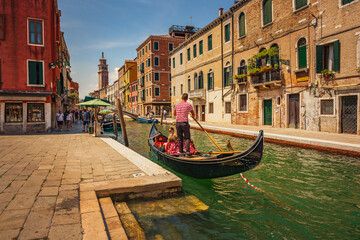 daytrip to venice