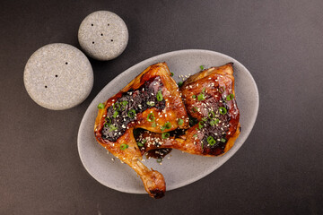 Canvas Print - Grilled Chicken with Hoisin Sauce Served with Sesame Seeds and Green Onion.