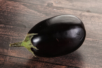 Canvas Print - Ripe tasty natural organic eggplant