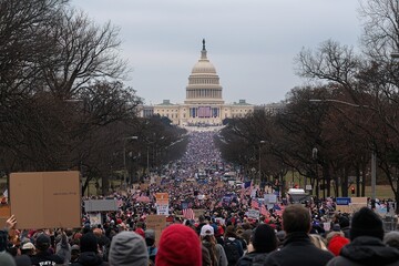 Rally in the elections in the United States. A large crowd of people are gathered in front of the U.S