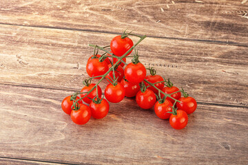 Poster - Ripe sweet Cherry tomato branch