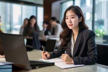 Asian busines woman