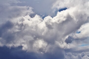 Imponentes nubes en el cielo 5