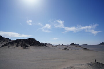 Heidu Mountain, black mountain in sands