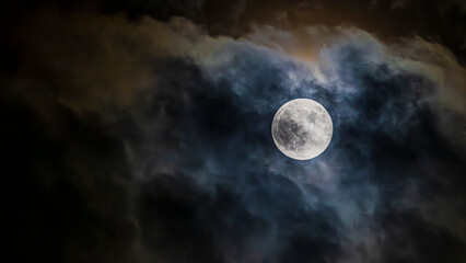 supermoon / october 2024 / hunter's moon