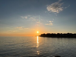 Wall Mural - sunset over the sea