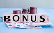 © Simon - End of year bonus concept. Yearly Bonus