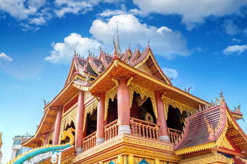 Wall Mural - Beautiful buildings in ancient temples in Xishuangbanna, Yunnan, China.