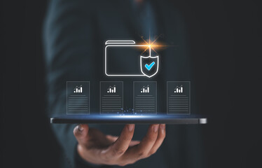 Leinwandbilder - quality assessment management With a checklist, accounting documents ,auditor ,ERP document system management ,business document evaluation process, office worker working with document folder