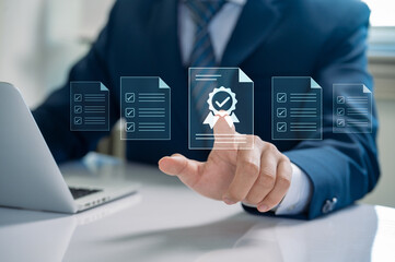 Leinwandbilder - Optimized workflow management through digital quality checklists. Verification processes, business audits, and certified document control to enhance operational standards and productivity.
