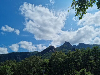 Canvas Print - This is the scenery of Seoraksan National Park.