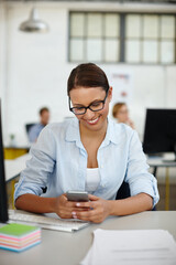 Leinwandbilder - Happy, reading and woman with smartphone, office and networking with contact, ux designer and app. Communication, smile and person with mobile, typing and chat for business, glasses and social media