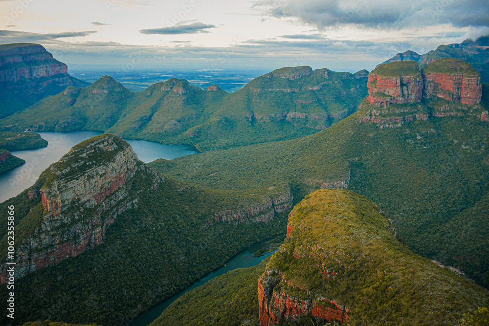 Blyde River Canyon With Three Rondavels Peak View Of Canyon With Blyde Blyde River Canyon With Three Rondavels Peak View Of Canyon With Blyde