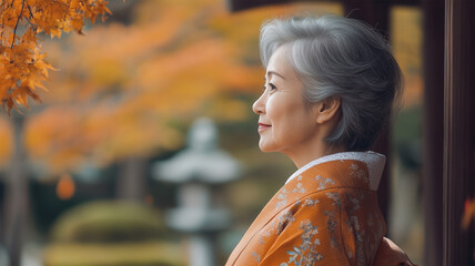 Poster - 秋の神社に立つ着物姿の女性