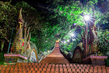 Wall Mural - Landmarks, important tourist attractions in Chiang Mai, Phra That Doi Suthep, large golden pagoda, beautiful, tourists always come to see the beauty in Thailand