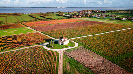 Médoc, Gironde, Landscape. Wineries and fishing cabins