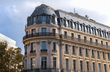 Old and expensive residential building in the city center of Paris, France