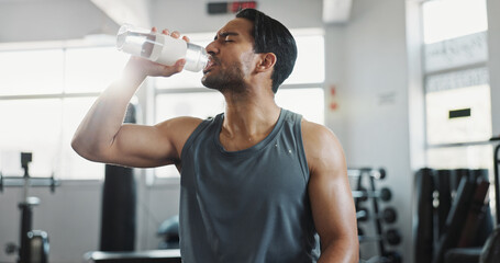 Wall Mural - Gym, fitness and asian man with water for drinking, hydration and health wellness on training break. Exercise, male person and bodybuilder with thirst for mineral liquid, h2o or nutrition for workout