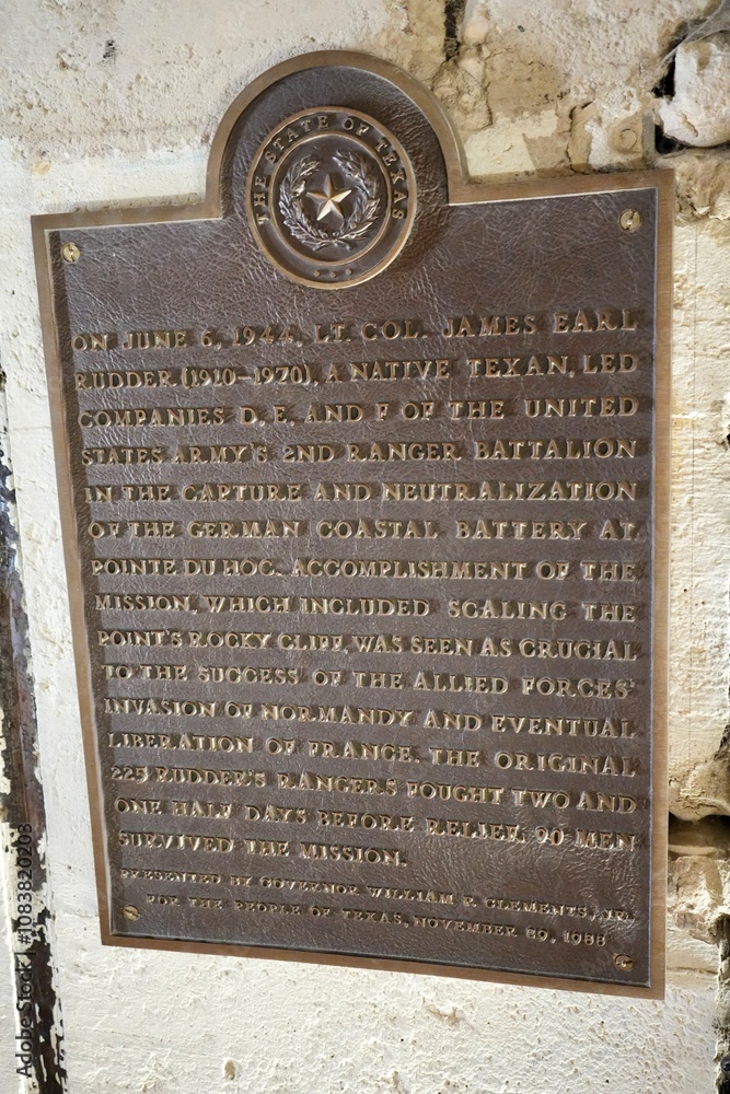 State of Texas memorial plaque to Col James E Rudder and the US Army ...