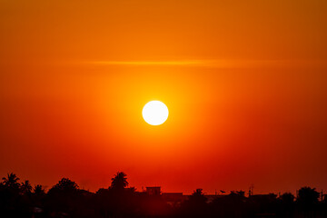 Wall Mural - sun, panoramic beautiful sunset sky, cloud in twilight - nature background