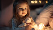 © Erika - una pequeña niña en su habitacion en su cuarto de su casajugando y abrazando a su oso de peluche jugando y disfrutando de su niñez y de su infancia