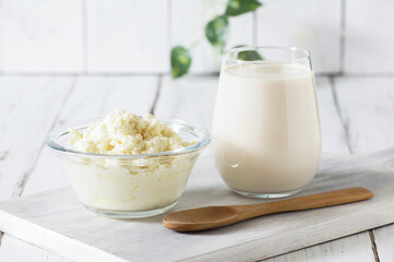 Organic Cow or buffalo colostrum, cooked and uncooked in glass bowl, strengthens the immune system