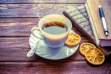 Wall Mural - Coffee Break - Notepad and Pen along with coffee
