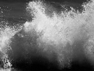 Wall Mural - Dynamic ocean waves in black and white.