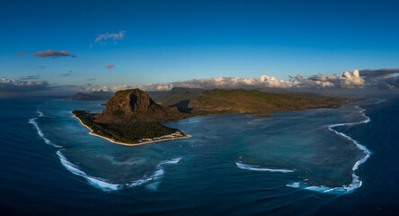 Wall Mural - view of the sea from the beach, Mauritius