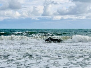 sea and rocks