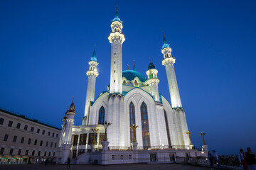 Wall Mural - Kul-Sharif Mosque on a September evening. Kazan