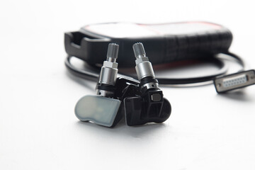 TPMS sensor programmer.Tire pressure sensors.