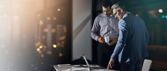 Aufkleber - Teamwork, night or business people with laptop for planning, investment research or budget advice. Collaboration, bokeh and financial advisor on technology for news, accounting help and growth report