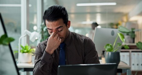 Aufkleber - Business, man and headache pain by computer in office with corporate burnout, audit stress and overwhelmed. Accountant, employee and migraine at desk with exhaustion, deadline pressure and brain fog